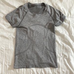 Lululemon Short Sleeve Swiftly Top